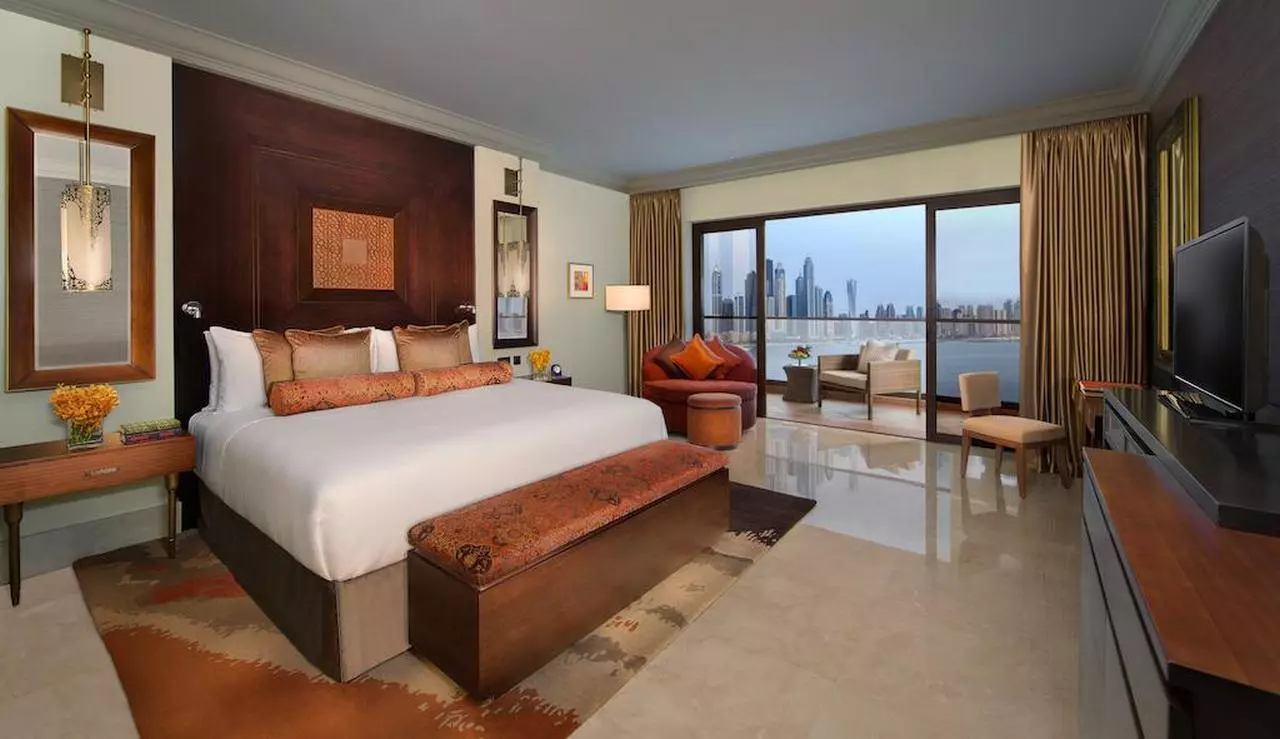 FAIRMONTTHEPALM_SHABAVIZ (18).jpg